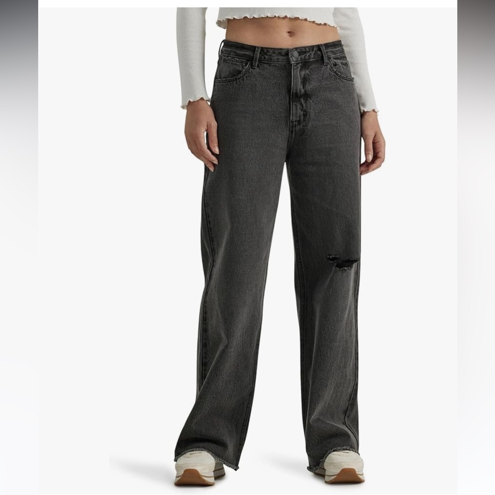 Wrangler Mid Rise Loose Straight Jean Onyx